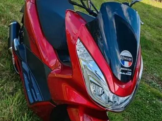honda pcx 125
