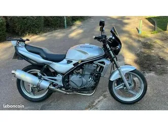 vends moto kawasaki er5