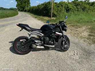 street triple rs