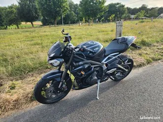 triumph street triple 765 rs noir mat 2022