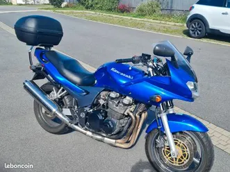 kawasaki zr7s