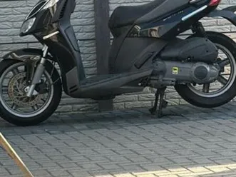 aprilia sportcity 250 (motorscooter) — scooters | aprilia — marktplaats