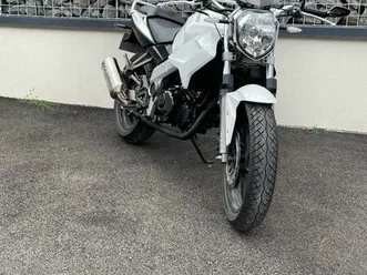 moto kymco quannon naked