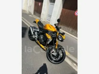 1200 rs