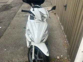 scooter honda vision
