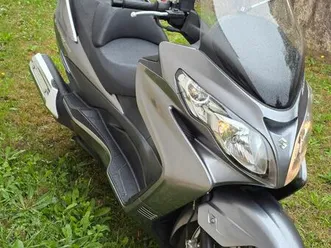 scooter 400 suzuki