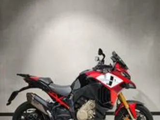 ducati multistrada v4 pikes peak
