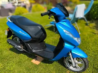 scooter peugeot kisbee 4t