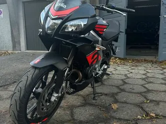 aprilia tuono