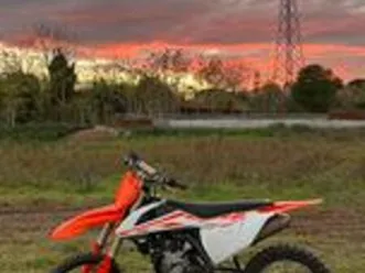 ktm 250 sx-f cross 2017 con scarico akrapovic