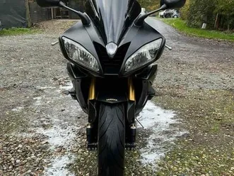 ② yamaha r6 2007