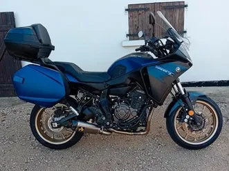 moto yamaha tracer 7 gt