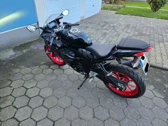 suzuki-gsx-r125