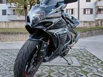 suzuki gsx r 1000 - 2009