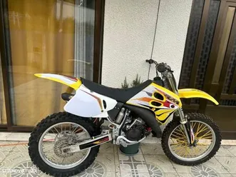 suzuki rm