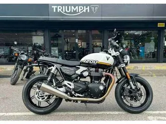 new triumph speed twin 1200 for sale in croydon