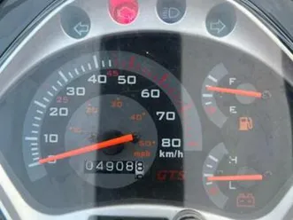 gts toscana pure - nardo grey - 4908km — scooters | yamaha — marktplaats