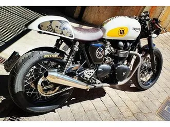 triumph - thruxton ace