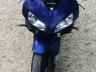 moto cbr 600 rr 2004