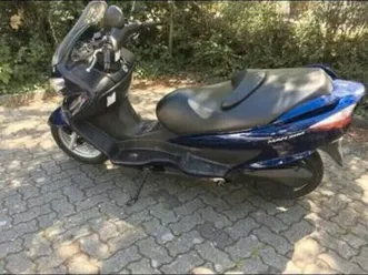 suzuki burgman 200