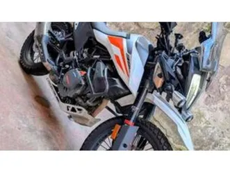 390 adventure (2020)