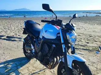 yamaha fz 6 s2 bianco