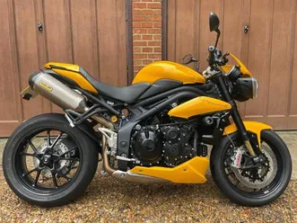 triumph speed triple 1050 94r 1050 cc