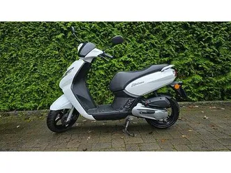 peugeot kisbee