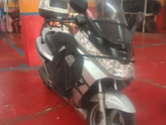 piaggio x8 150 cc
