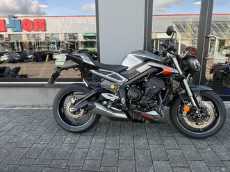 triumph street triple 765 rs