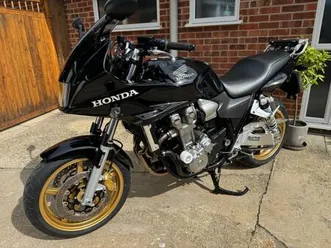 cb1300 sa as new