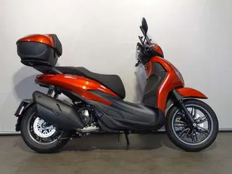 piaggio beverly 400 s oranje