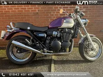 triumph thunderbird sport, 1999/t, just 8,700 miles covered, super clean