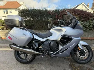 triumph trophy 1200 se 2013