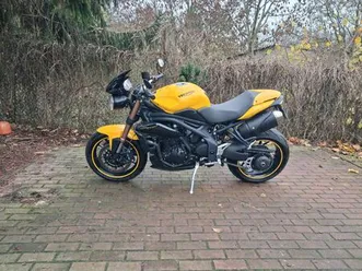 triumph speed triple 1050 94r. 2016r. 25 tyś. km. stan bdb. lobżenica