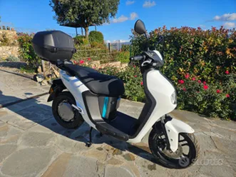yamaha neo's dual battery