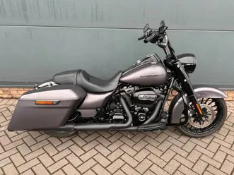 2019 harley-davidson touring road king flhrxs vivid black (19my) custom petrol manual