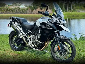 2025 triumph tiger 1200 gt explorer