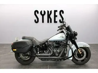 2024 harley-davidson flhc softail heritage in atlas silver
