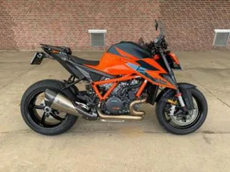 ktm superduke 1290 r | 9598km | akra | dealer onderhouden!| — motoren | ktm — marktplaats