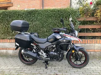 v-strom abs! 1.tulaj! mo-i! karcmentes gyári állapot! sok extra! szervizkönyv!