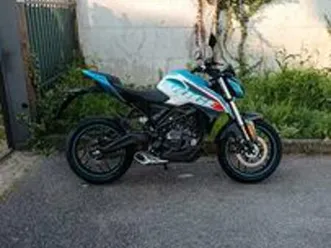 voge brivido 125 azzurra del 2025