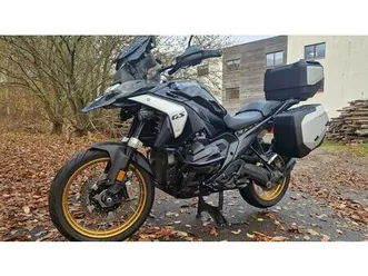 bmw r1300 gs triple black