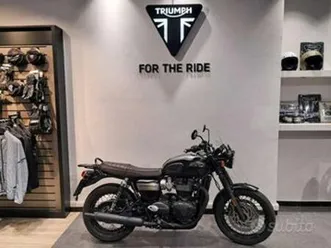 triumph bonneville t120 black gold line
