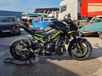 kawasaki - z900