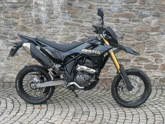 online-bestia-125-supermoto-motorrad-tuv-neu