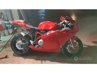 ducati 749 come nuova, 24mila km,mai pista