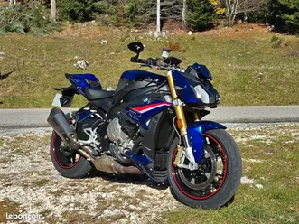 magnifique bmw s1000r de 2020 très optionnée et révisée