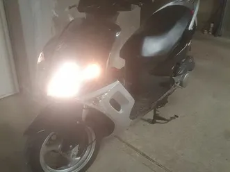 scooter peugeot