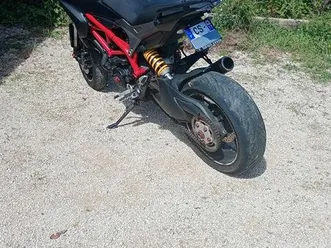 hypermotard 821 + remorque